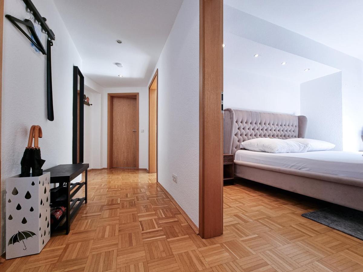 Alpha Apartments Essen Esterno foto
